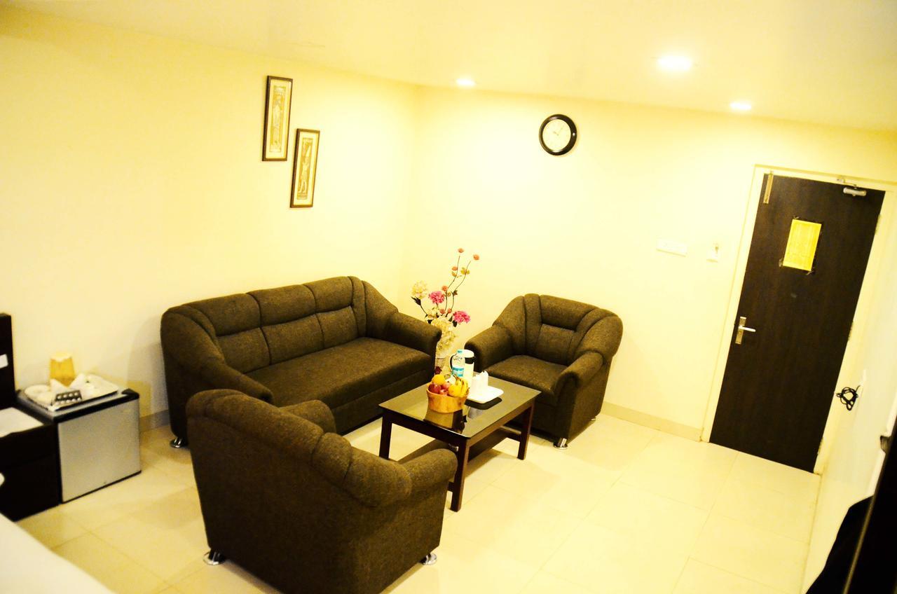 Mohini Royal Otel Jharsuguda Dış mekan fotoğraf